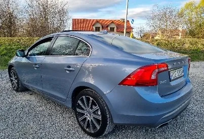 Volvo S60 cena 85900 przebieg: 48900, rok produkcji 2018 z Dębica małe 277